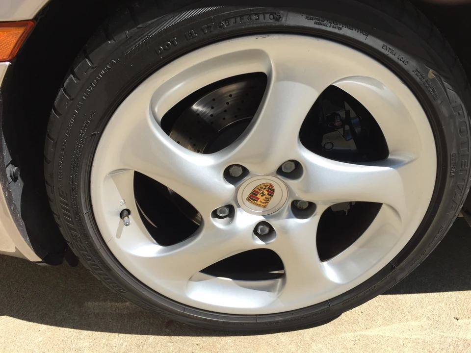 2003 Porsche 996 Carrera - Image 10 of 31