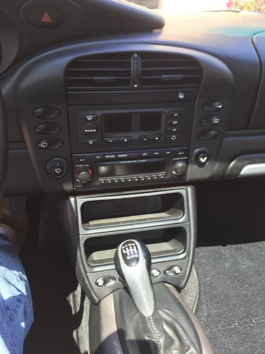 2003 Porsche 996 Carrera - Image 25 of 31