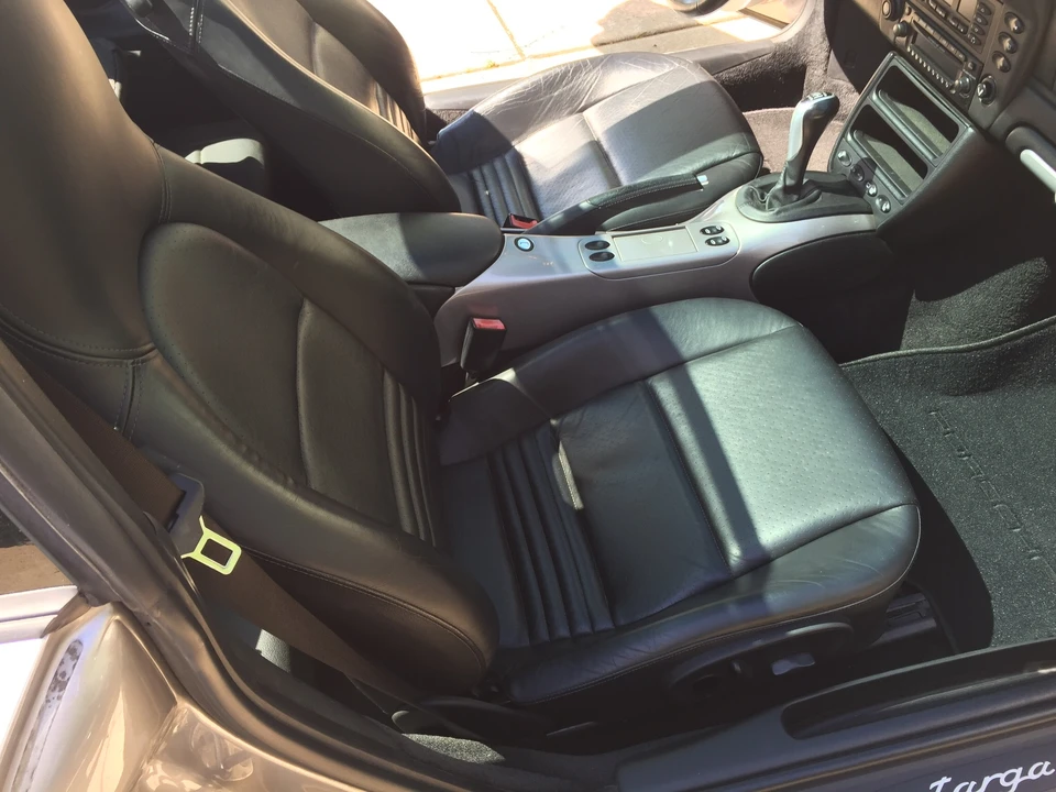 2003 Porsche 996 Carrera - Image 19 of 31