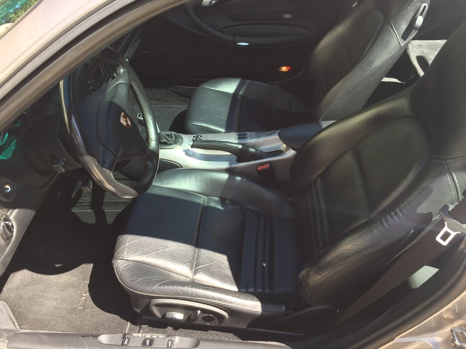 2003 Porsche 996 Carrera - Image 13 of 31