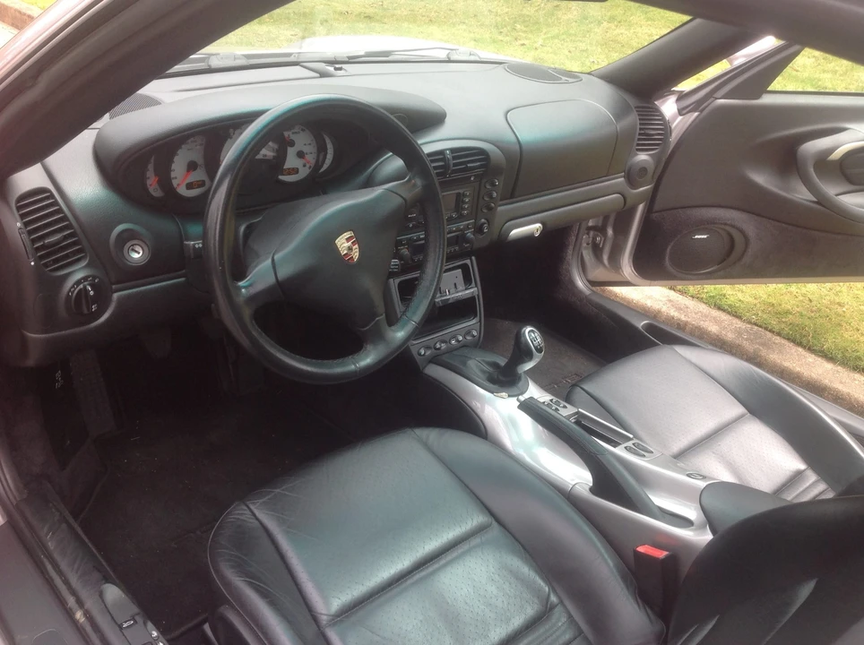 2003 Porsche 996 Carrera - Image 12 of 31