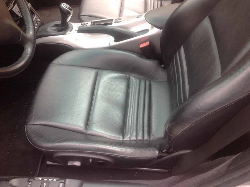 2003 Porsche 996 Carrera - Image 16 of 31