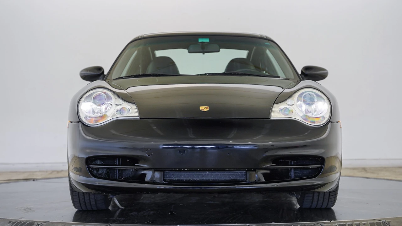2003 Porsche 996 Carrera - Image 8 of 31
