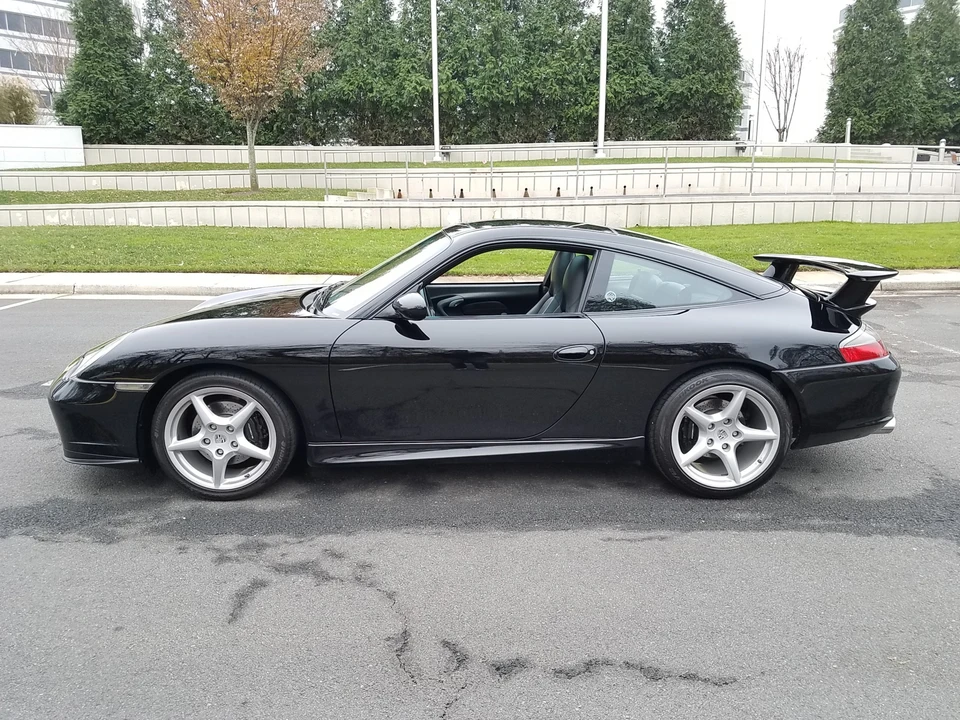 2003 Porsche 996 Carrera - Image 10 of 31