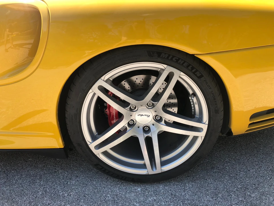 2003 Porsche 996 Turbo - Image 30 of 31
