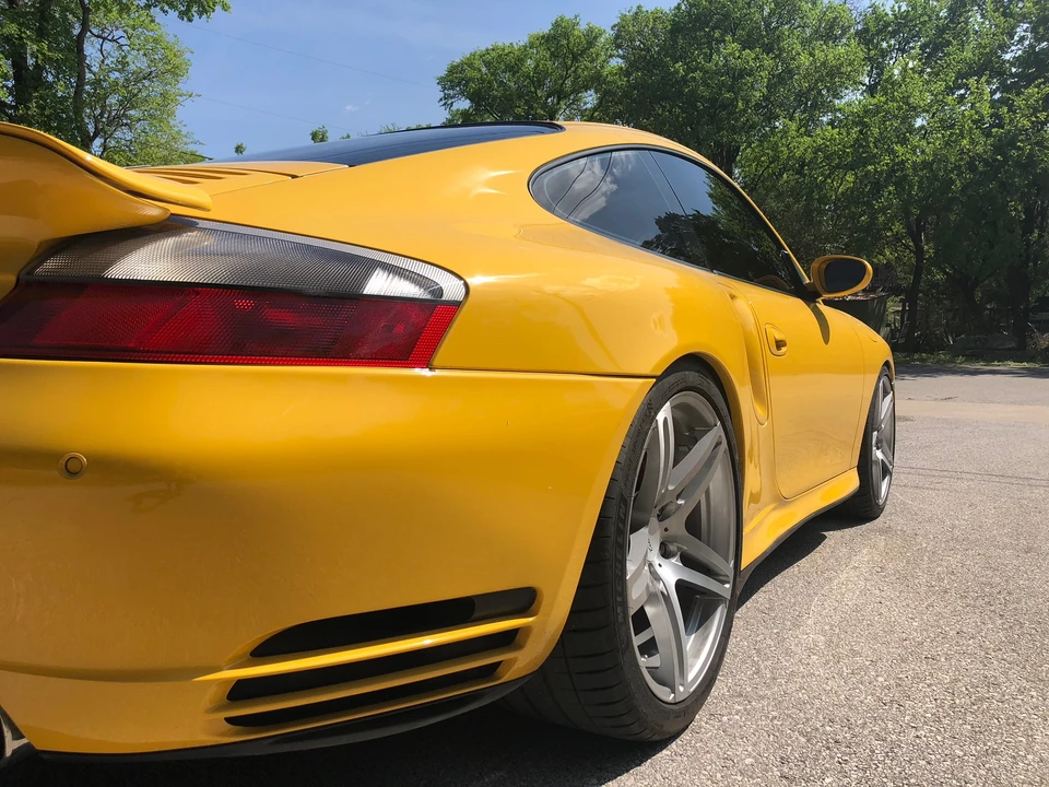 2003 Porsche 996 Turbo - Image 13 of 31