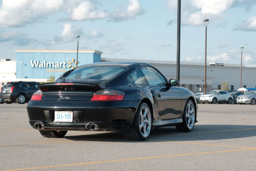 2003 Porsche 996 Turbo - Image 10 of 31