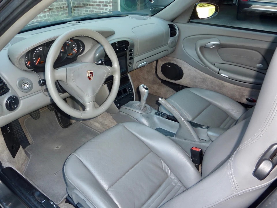2003 Porsche 996 Turbo - Image 18 of 31
