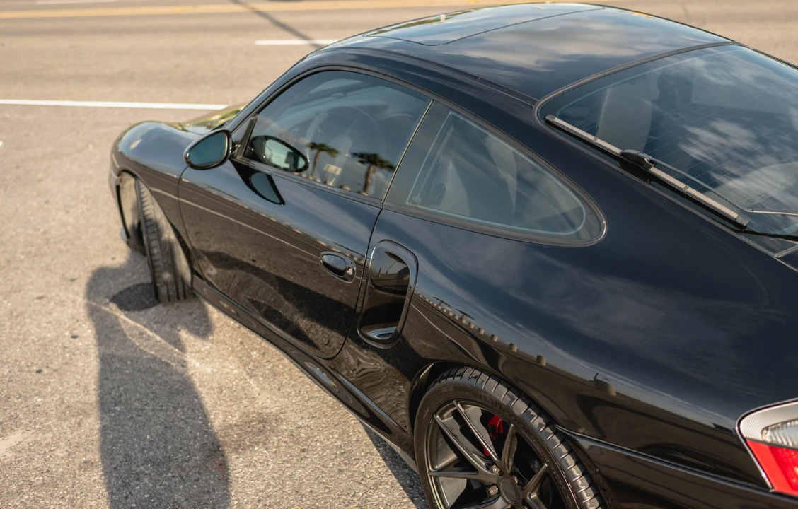 2003 Porsche 996 Turbo - Image 8 of 31