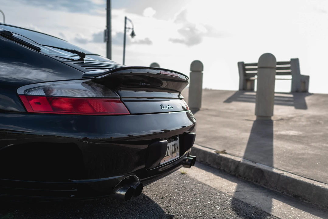 2003 Porsche 996 Turbo - Image 11 of 31