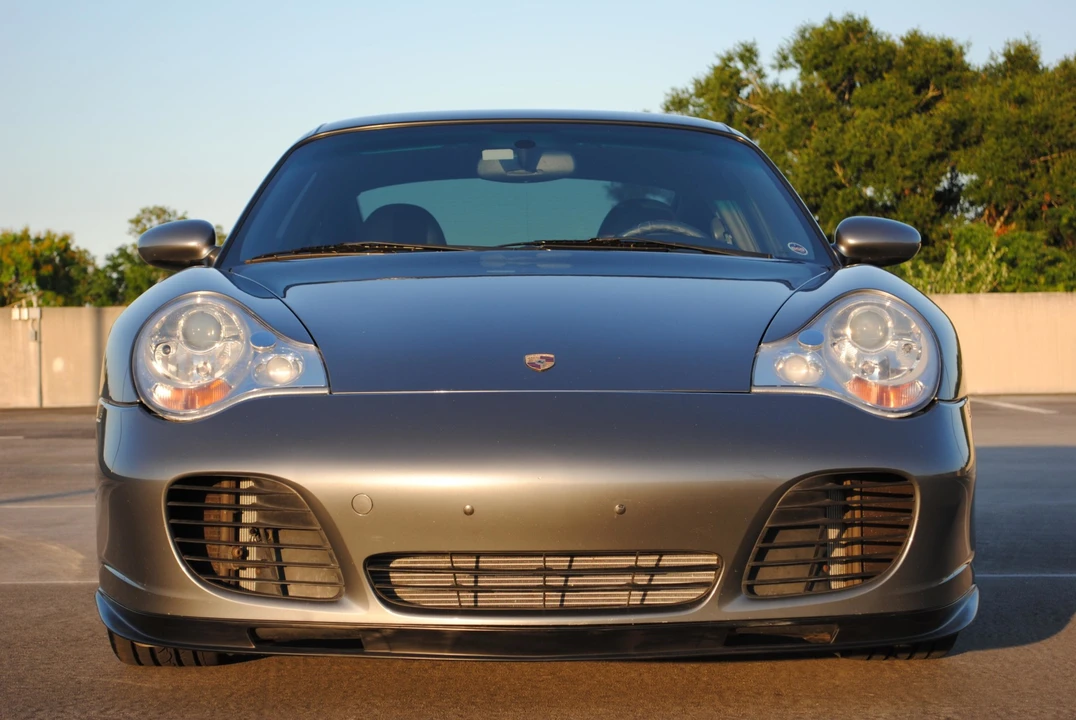 2003 Porsche 996 Turbo - Image 17 of 31
