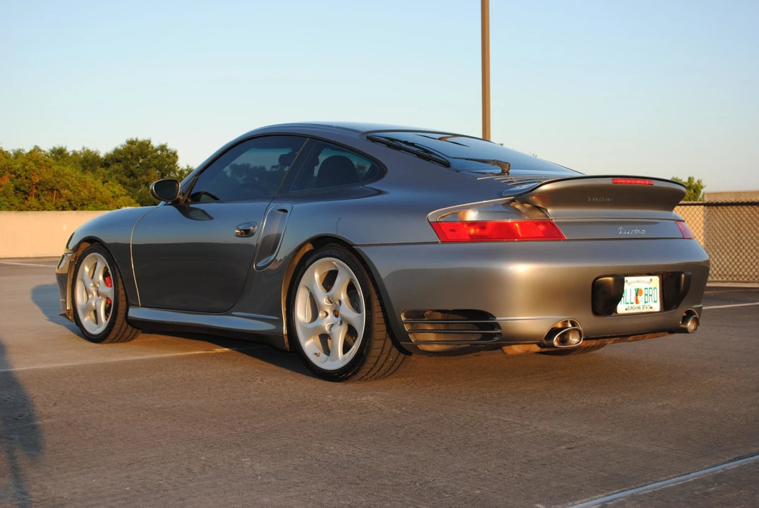 2003 Porsche 996 Turbo - Image 7 of 31