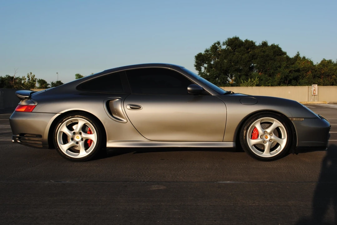 2003 Porsche 996 Turbo - Image 10 of 31