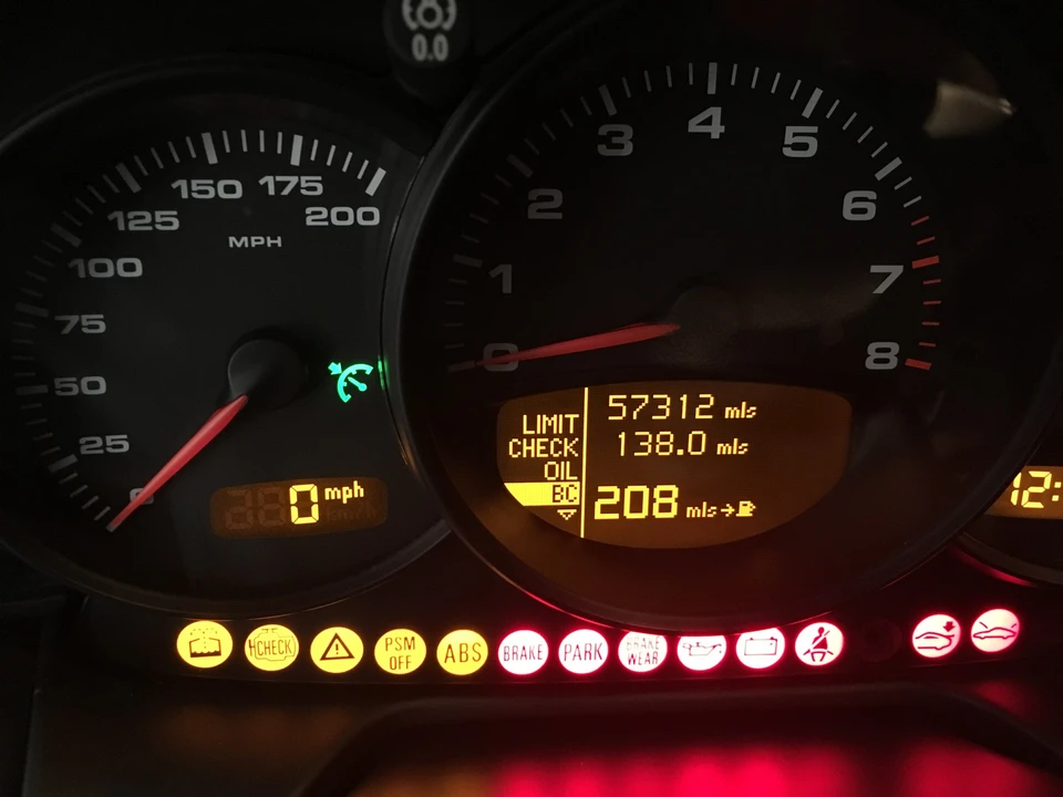 2003 Porsche 996 Turbo - Image 23 of 31