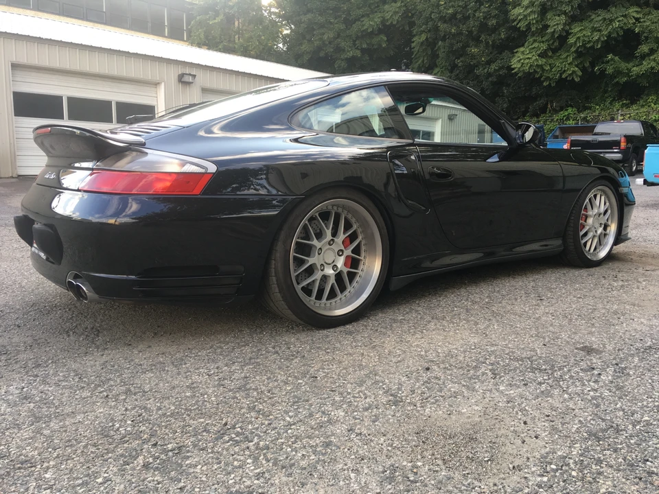 2003 Porsche 996 Turbo - Image 10 of 31