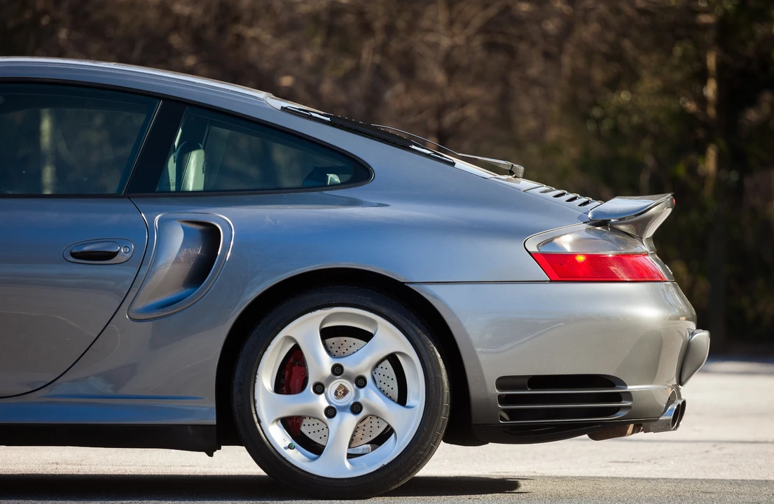 2003 Porsche 996 Turbo - Image 17 of 31