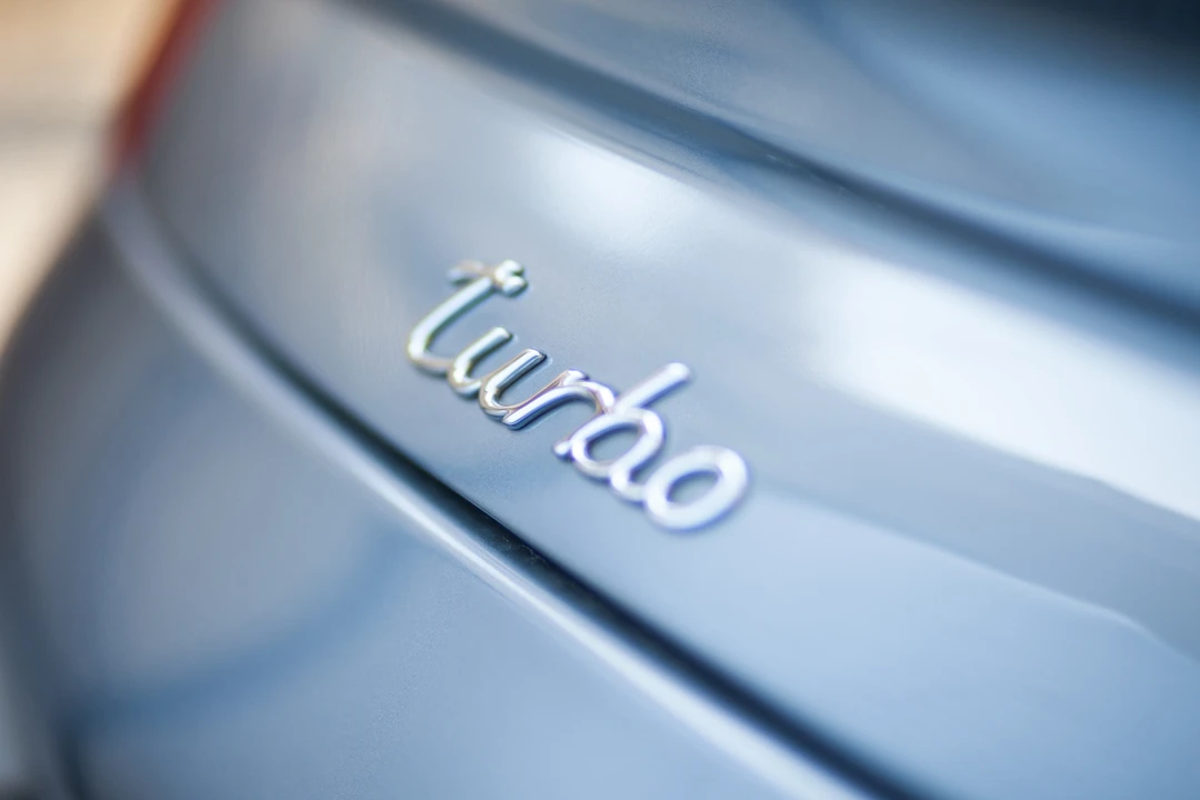 2003 Porsche 996 Turbo - Image 30 of 31