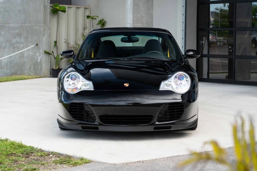 2003 Porsche 996 Turbo - Image 8 of 31