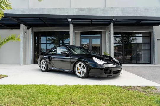 2003 Porsche 911 Turbo AWD 2dr Coupe