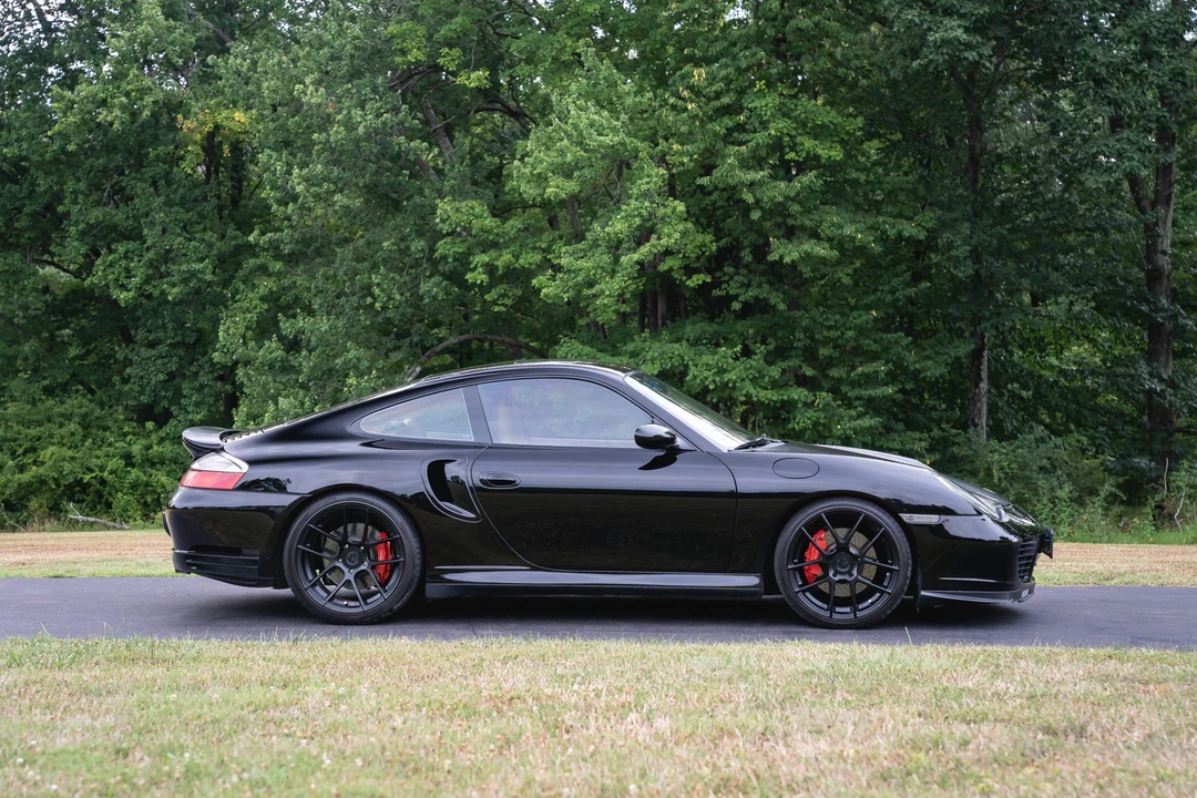 2003 Porsche 996 Turbo - Image 13 of 31