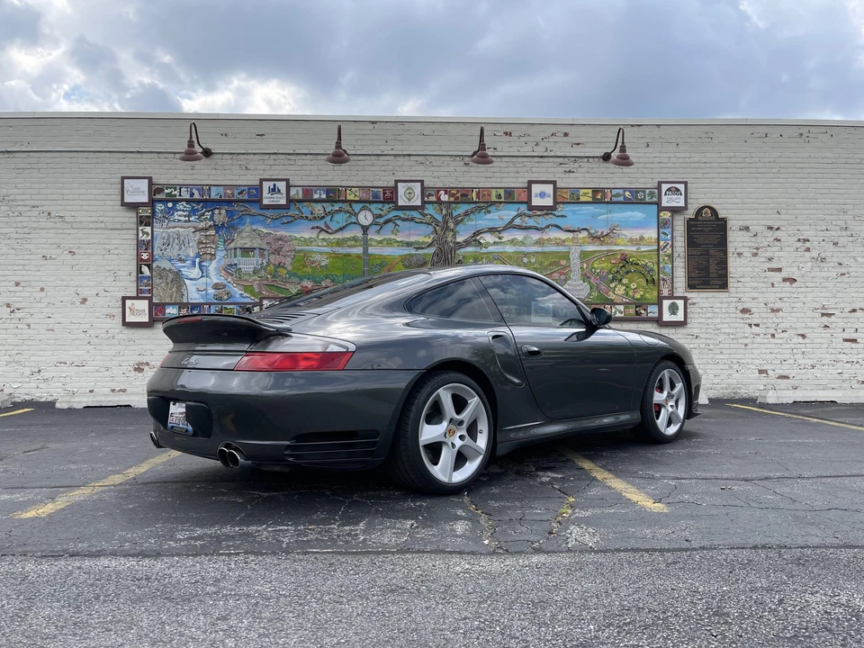2003 Porsche 996 Turbo - Image 13 of 31