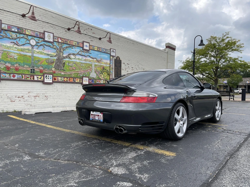2003 Porsche 996 Turbo - Image 12 of 31