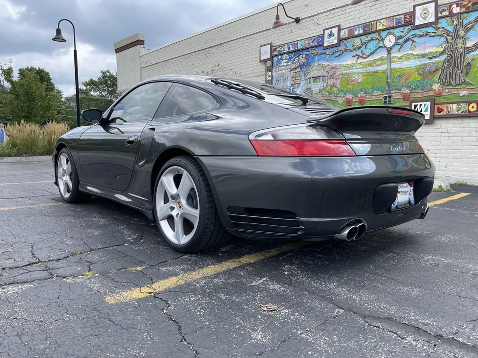 2003 Porsche 996 Turbo - Image 9 of 31