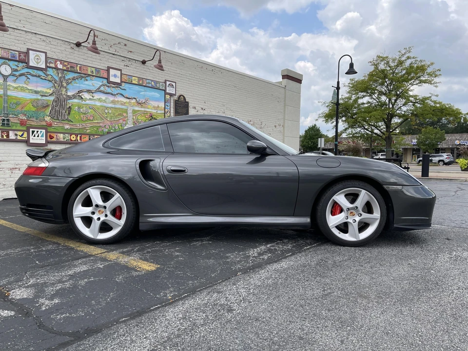 2003 Porsche 996 Turbo - Image 16 of 31