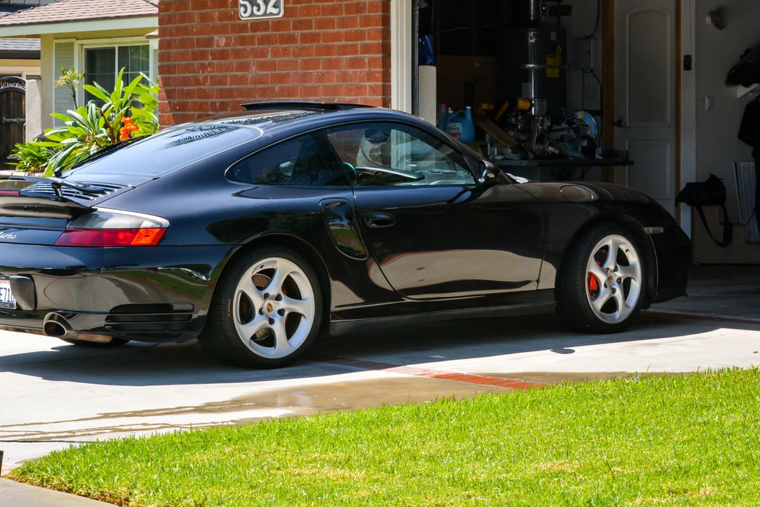2003 Porsche 996 Turbo - Image 22 of 31