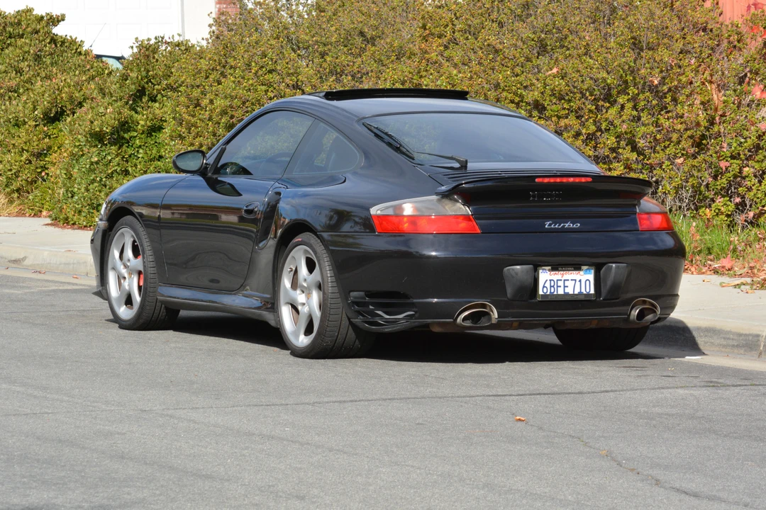 2003 Porsche 996 Turbo - Image 13 of 31