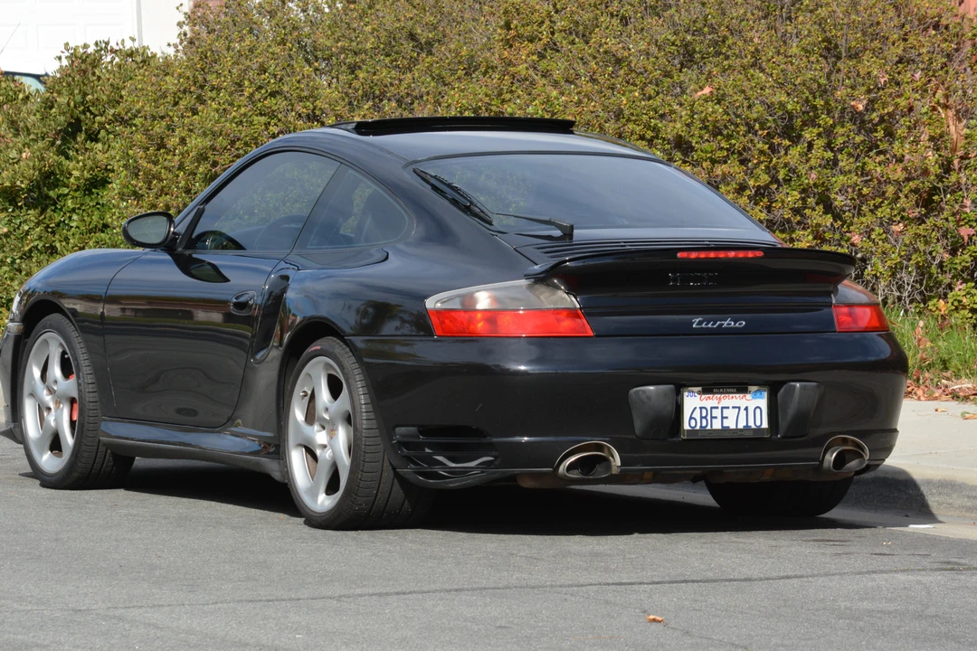 2003 Porsche 996 Turbo - Image 14 of 31
