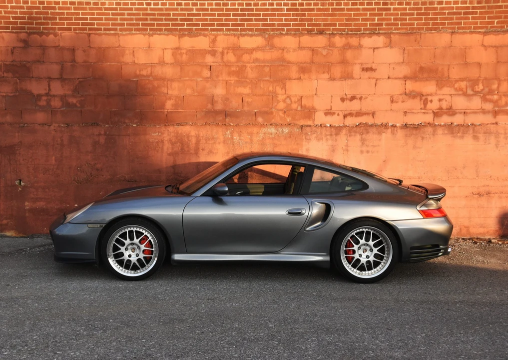 2003 Porsche 996 Turbo - Image 12 of 31