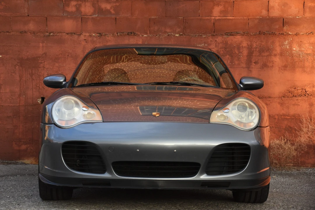 2003 Porsche 996 Turbo - Image 5 of 31
