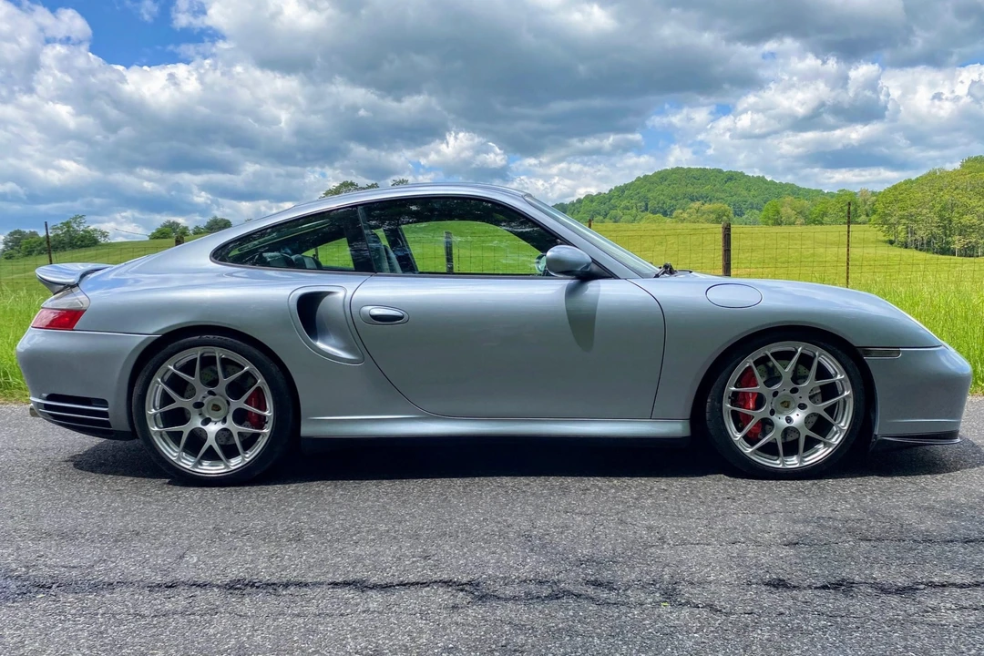 2003 Porsche 996 Turbo - Image 9 of 31