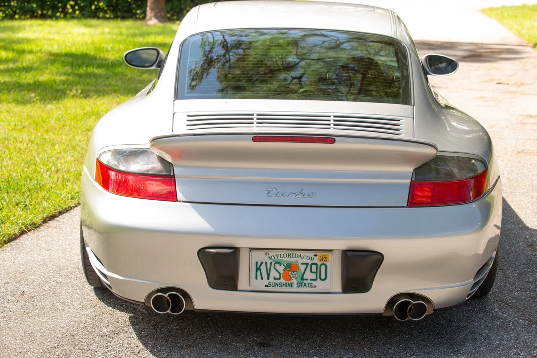 2003 Porsche 996 Turbo - Image 11 of 31