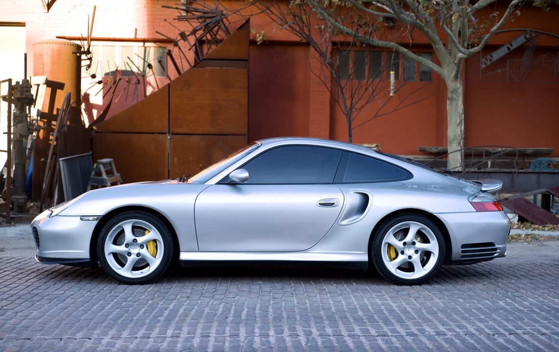 2003 Porsche 996 Turbo - Image 10 of 31