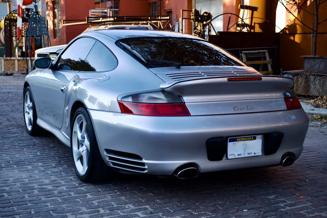 2003 Porsche 996 Turbo - Image 19 of 31