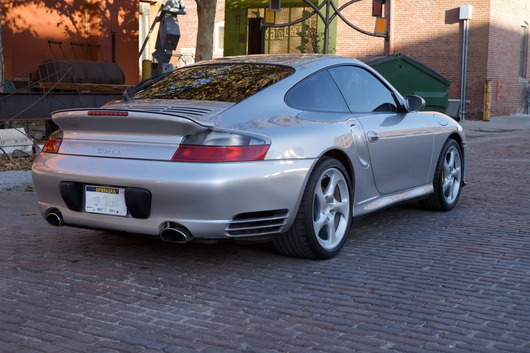2003 Porsche 996 Turbo - Image 26 of 31