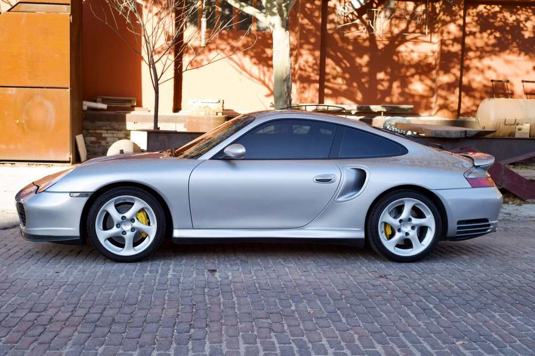 2003 Porsche 996 Turbo - Image 8 of 31