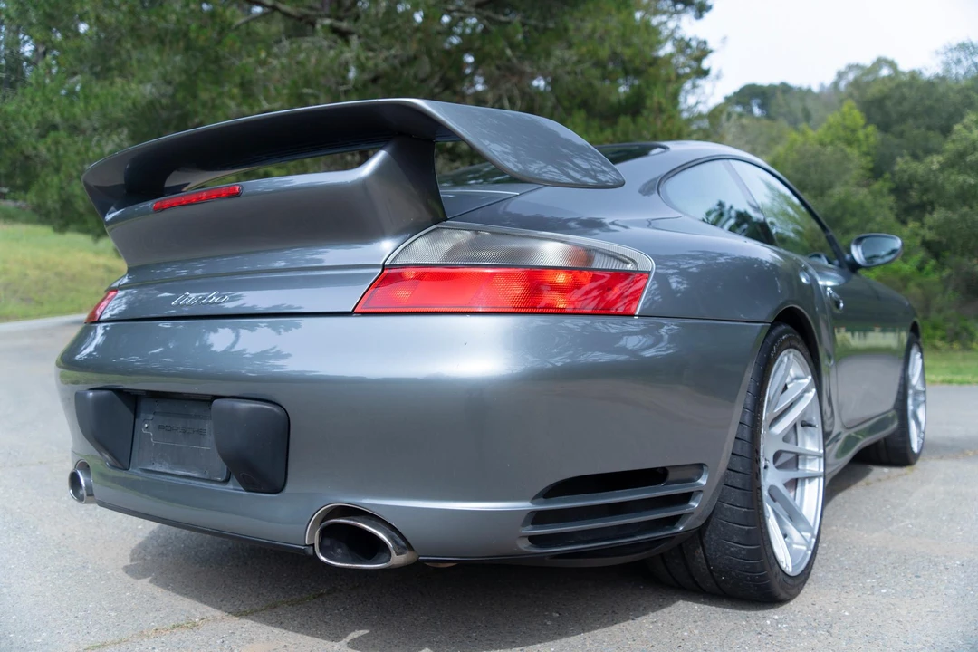 2003 Porsche 996 Turbo - Image 16 of 31