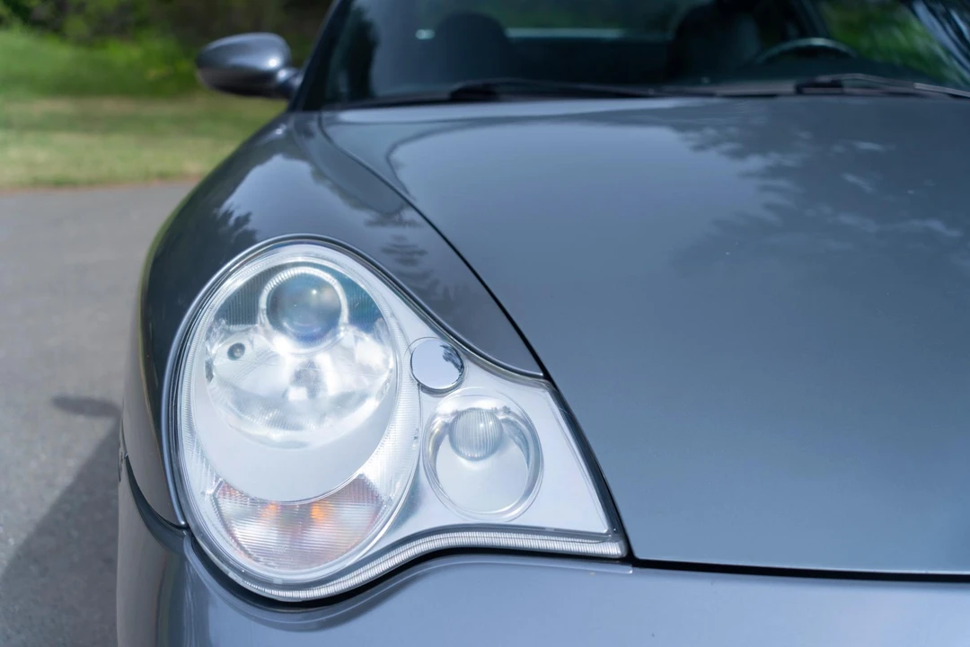2003 Porsche 996 Turbo - Image 30 of 31