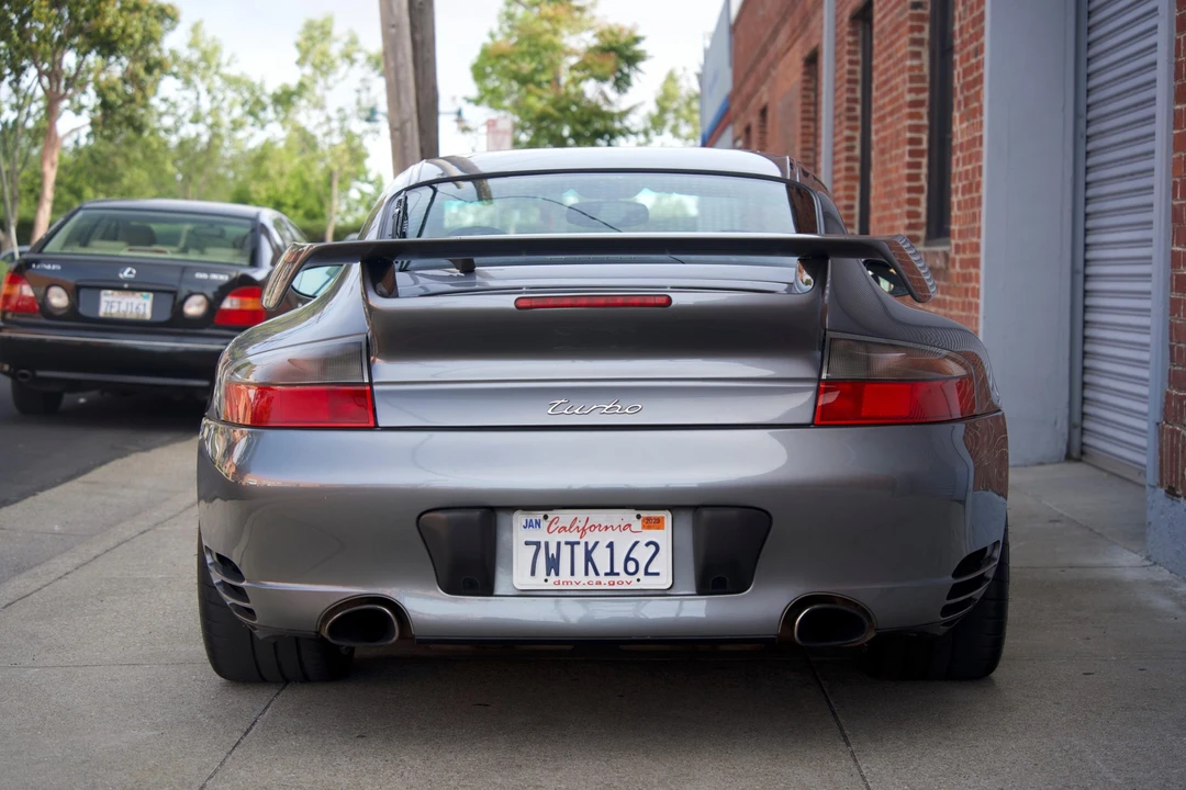 2003 Porsche 996 Turbo - Image 28 of 31