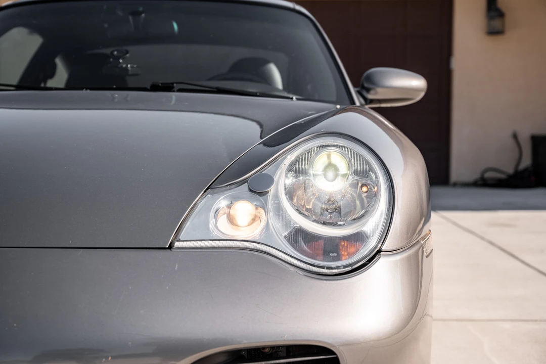 2003 Porsche 996 Turbo - Image 11 of 31