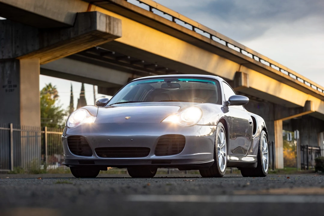 2003 Porsche 996 Turbo - Image 9 of 31