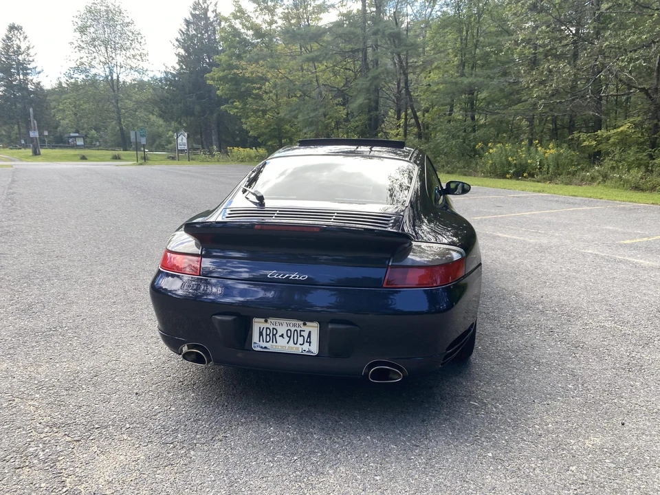 2003 Porsche 996 Turbo - Image 25 of 31