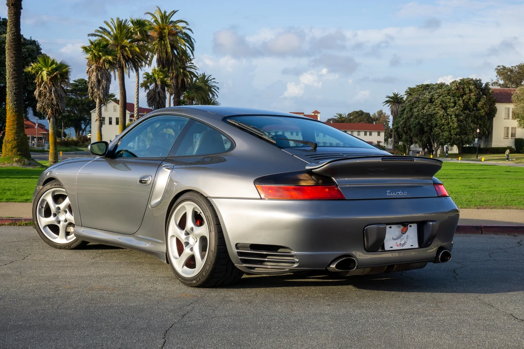 2003 Porsche 996 Turbo - Image 11 of 31