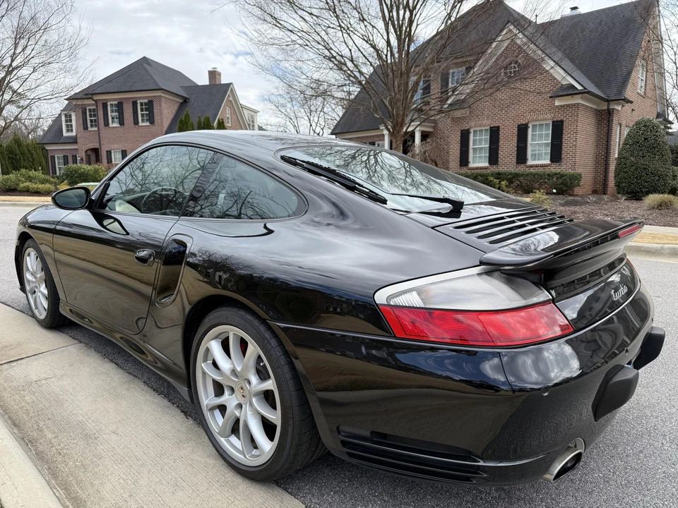 2003 Porsche 996 Turbo - Image 8 of 31