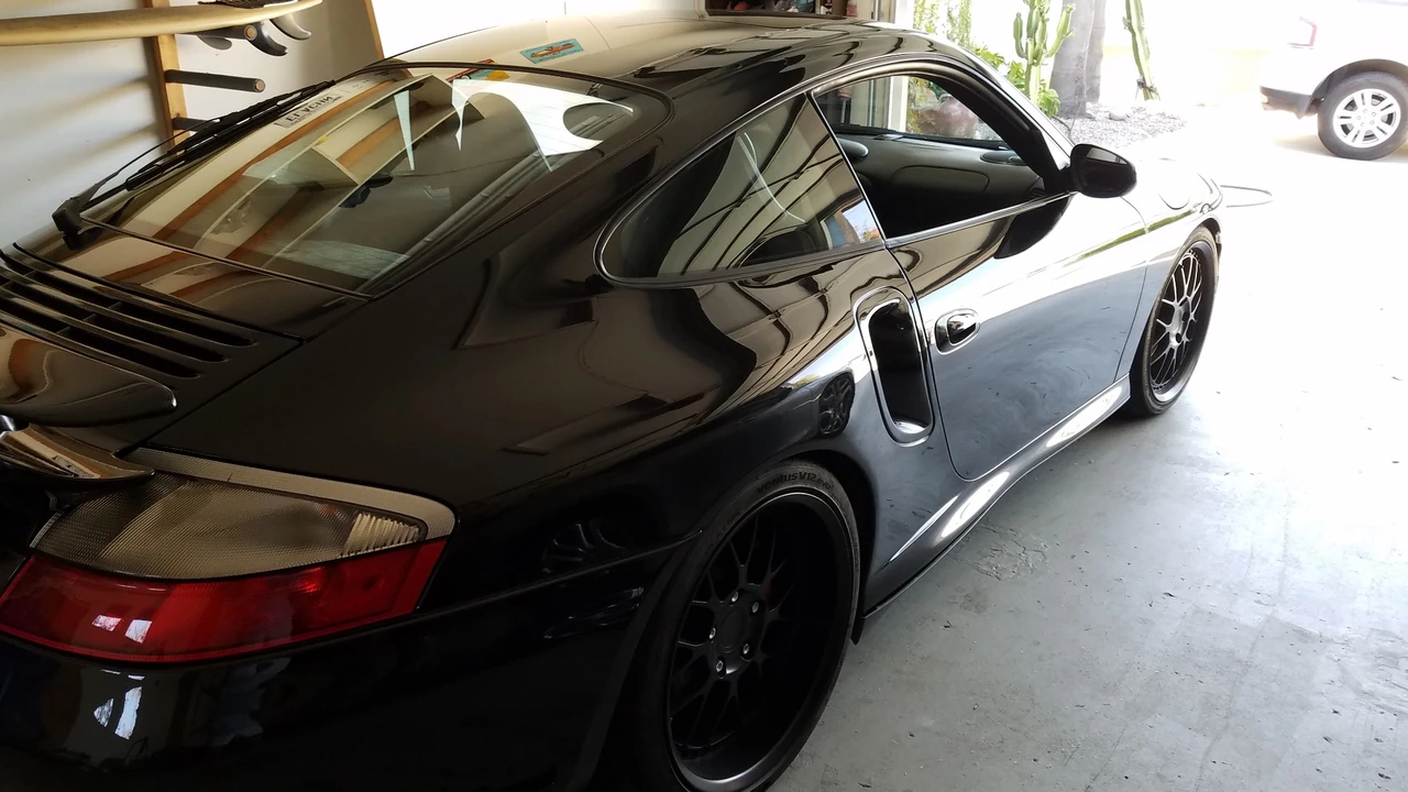2003 Porsche 996 Turbo - Image 17 of 31