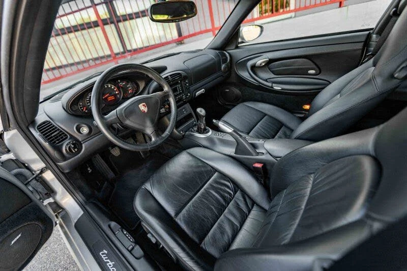 2003 Porsche 996 Turbo - Image 28 of 31