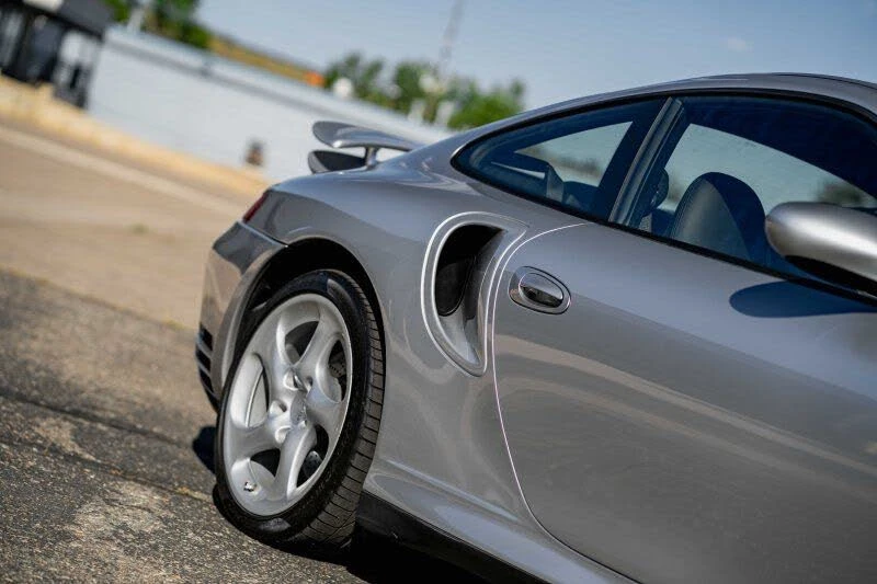 2003 Porsche 996 Turbo - Image 15 of 31